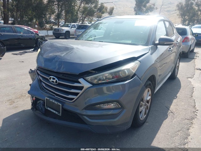 Hyundai TUCSON Se Plus