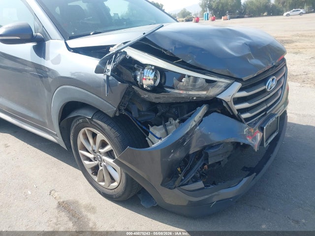 Hyundai TUCSON Se Plus