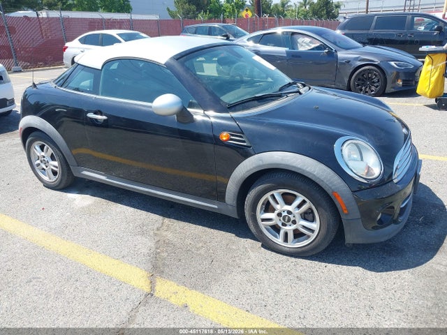 Salvage MINI Cooper Image