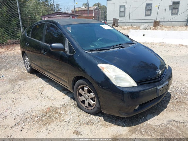 Salvage Toyota Prius Image