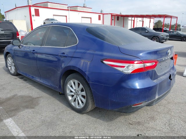 Toyota Camry Le