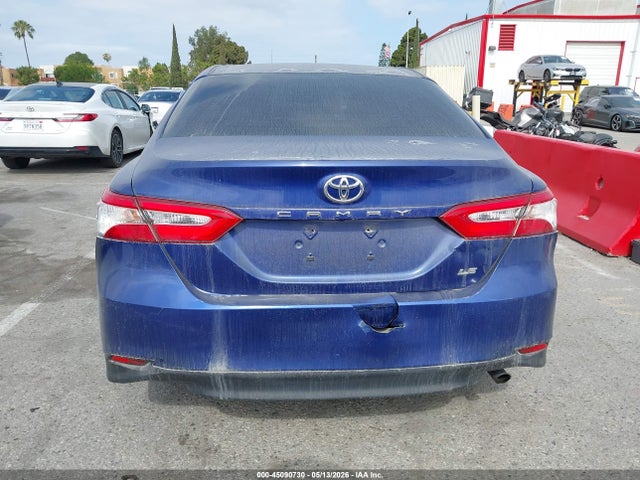 Toyota Camry Le