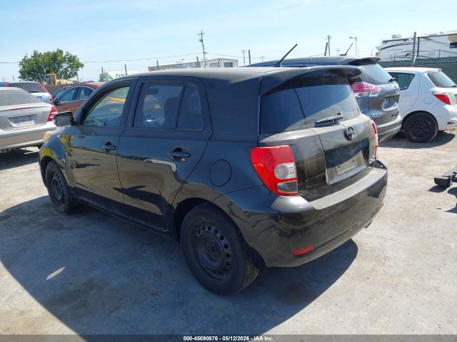 Scion xD