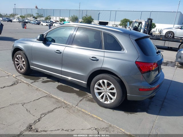 Audi Q5 2.0t Premium