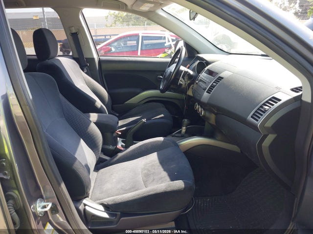 Mitsubishi Outlander Xls