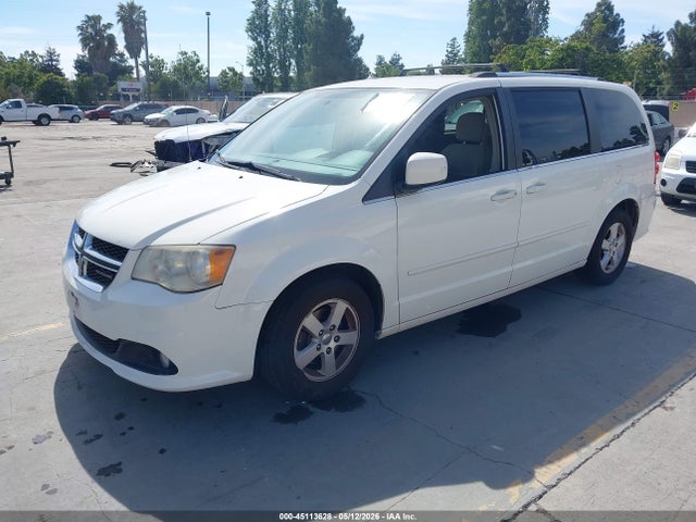 Dodge Grand Caravan Crew