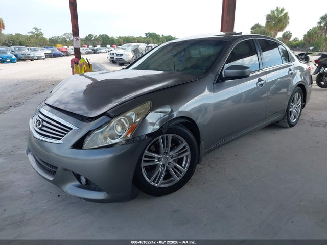 INFINITI G37 Journey