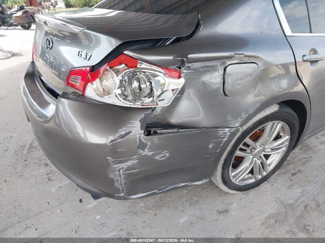 INFINITI G37 Journey