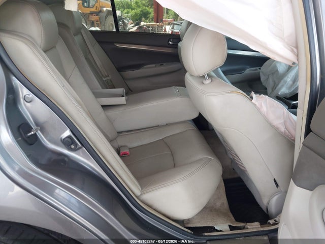 INFINITI G37 Journey