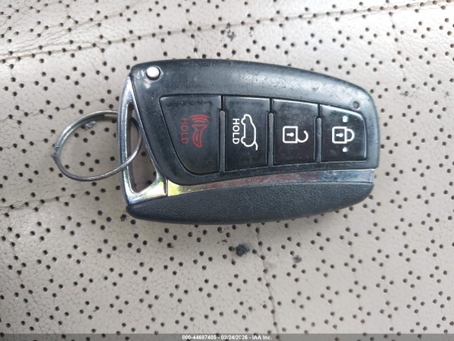 Hyundai SANTA FE Sport 2.0t