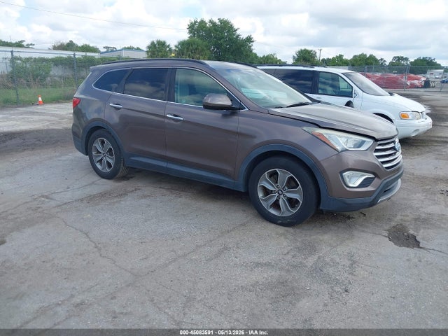 Salvage Hyundai SANTA FE Image