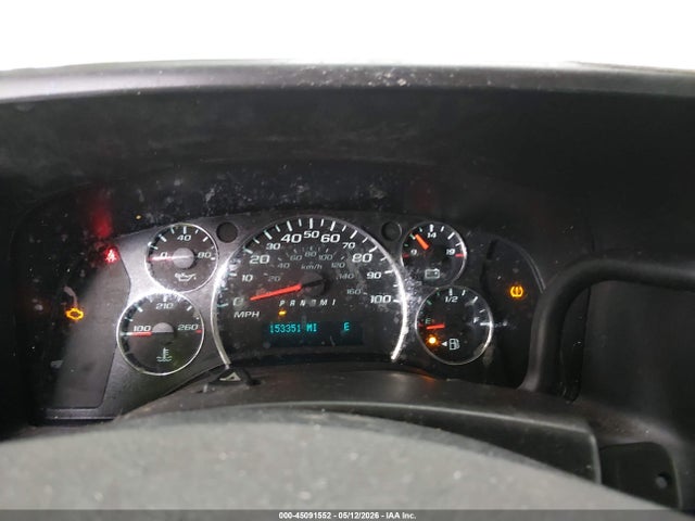 Chevrolet Express Lt