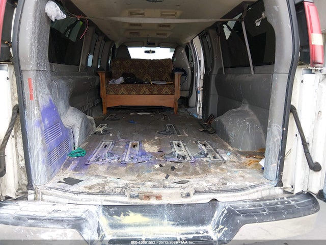 Chevrolet Express Lt