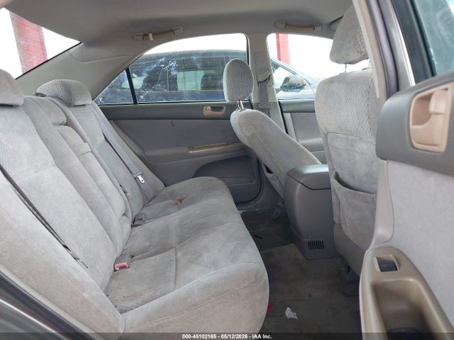 Toyota Camry Le