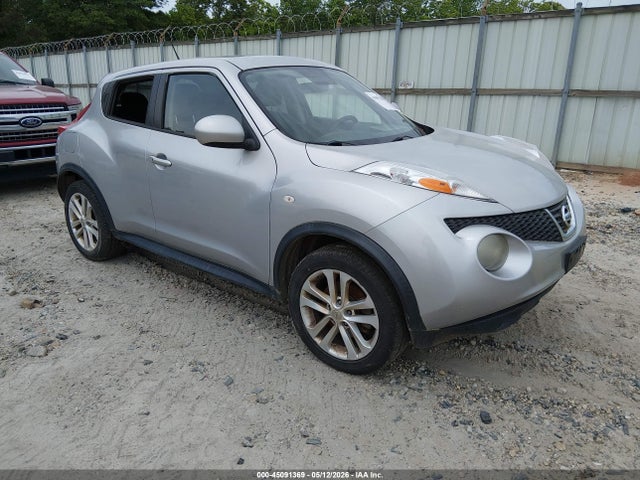 Salvage Nissan JUKE Image