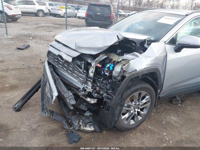Toyota RAV4 Limited
