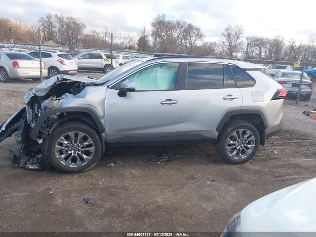 Toyota RAV4 Limited