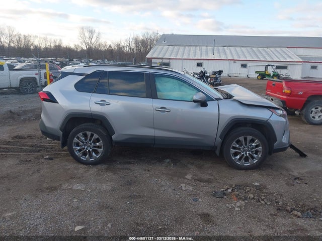 Toyota RAV4 Limited