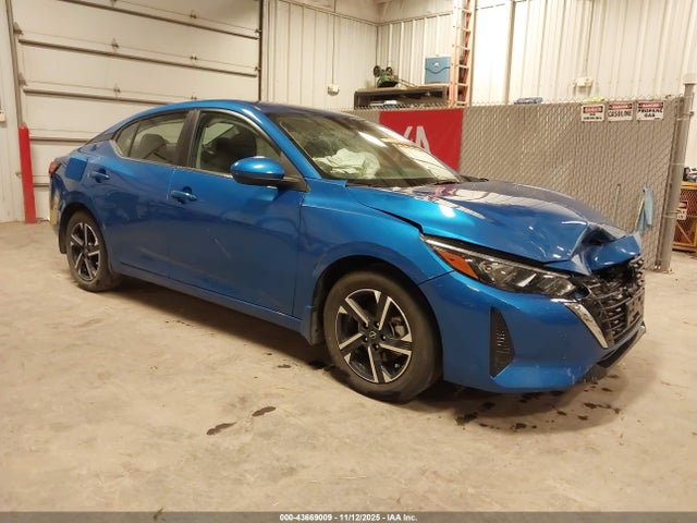 Salvage Nissan Sentra Image