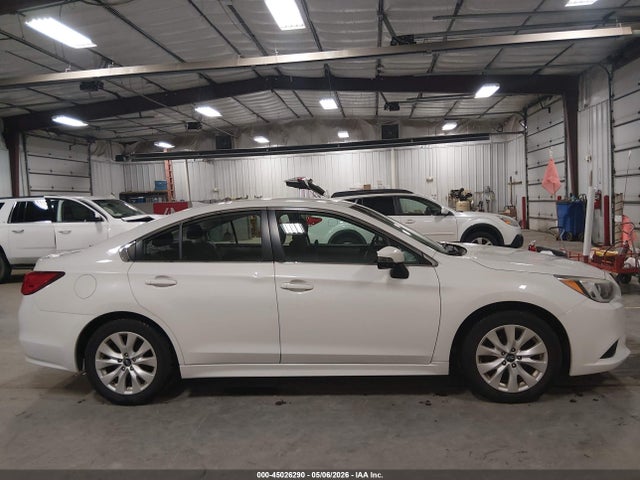 Subaru Legacy 2.5i Premium