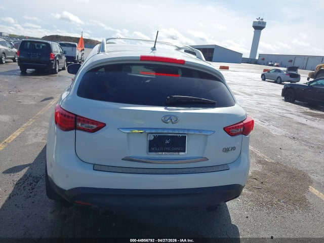 INFINITI Qx
