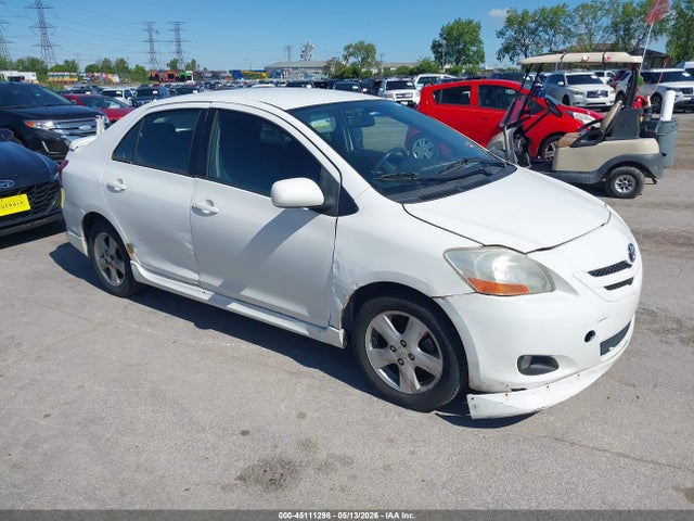 Salvage Toyota Yaris Image