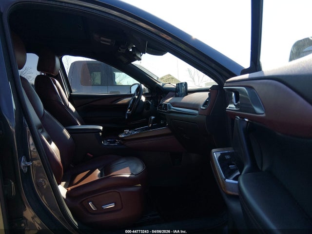 Mazda Cx Signature