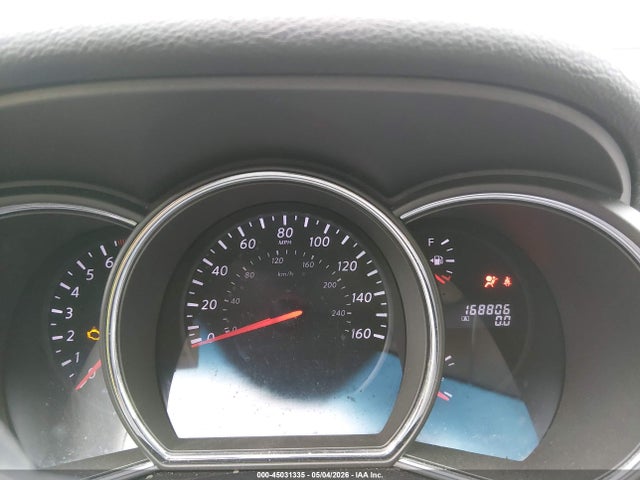 Nissan Murano S