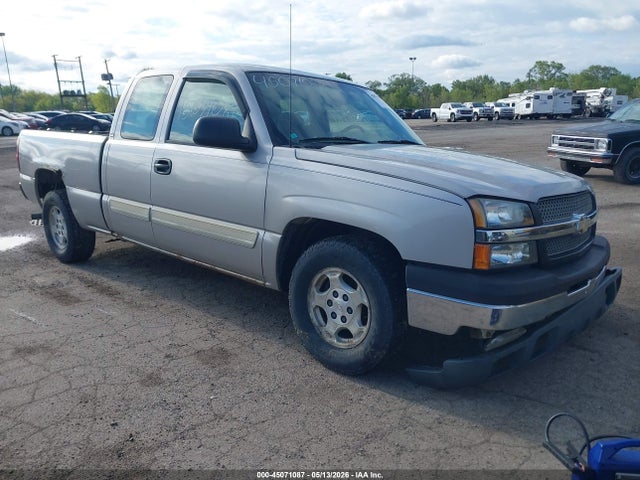 Salvage Chevrolet Silverado 1500 Image