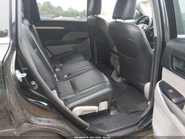 Toyota Highlander Le