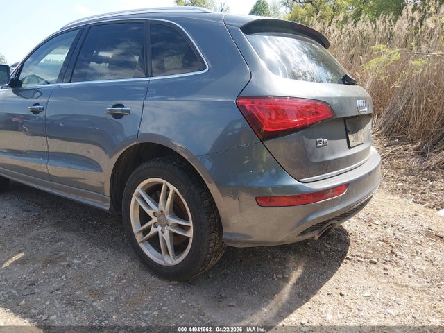 Audi Q5 3.0t Premium Plus