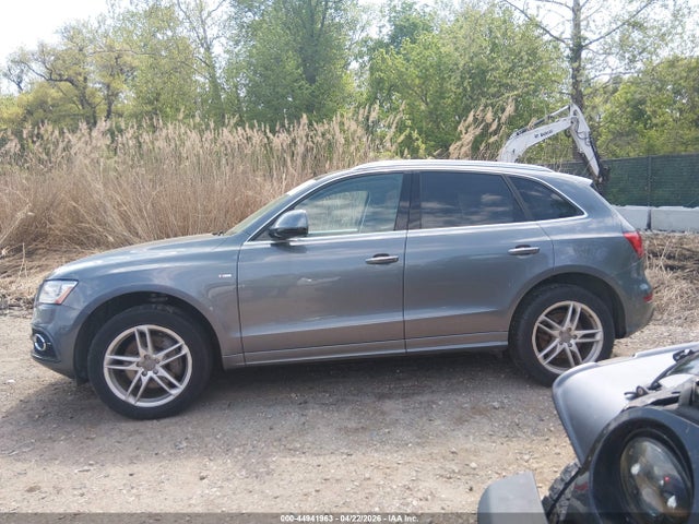Audi Q5 3.0t Premium Plus