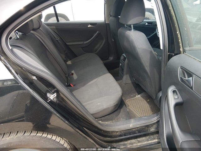 Volkswagen Jetta 2.0l S