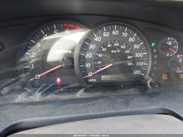 Toyota Tundra Sr5 V8