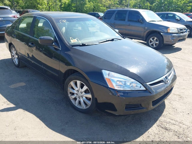 Salvage Honda Accord Image