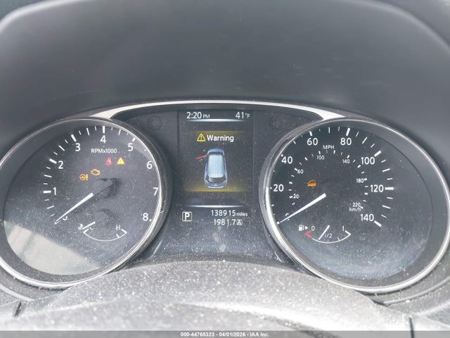 Nissan Rogue S
