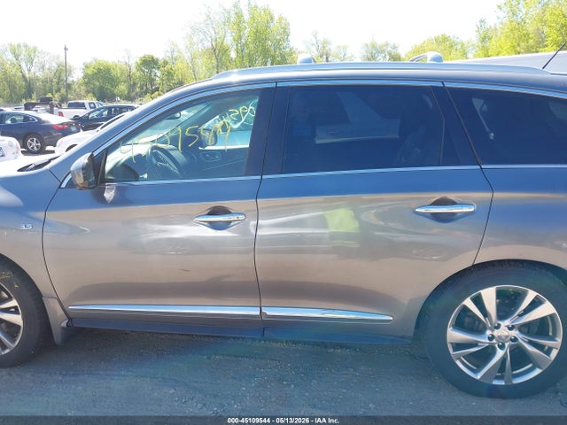 INFINITI Qx