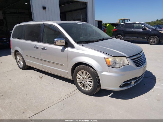 Salvage Chrysler Town & Country Image