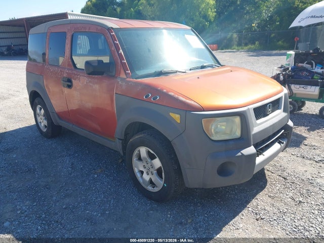Salvage Honda Element Image