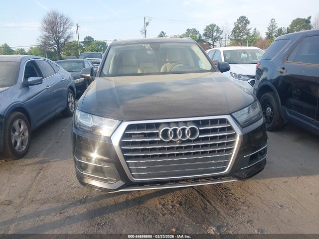 Audi Q7 3.0t Premium