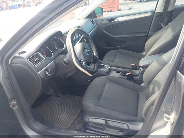 Volkswagen Jetta 1.8t Se