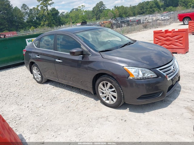 Salvage Nissan Sentra Image