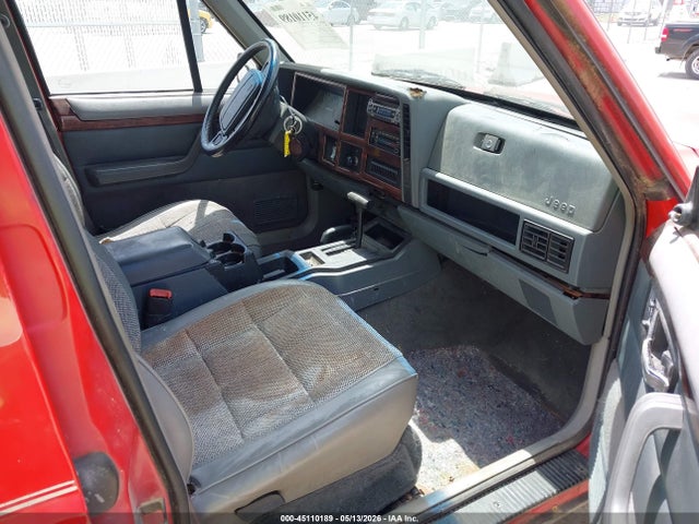 Jeep Cherokee Country
