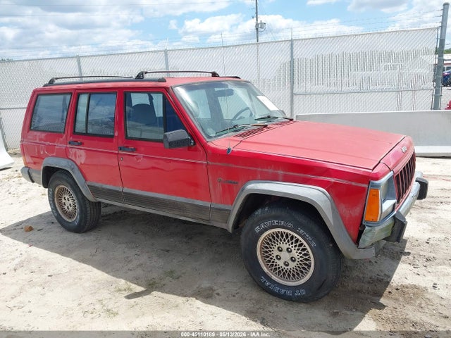 Jeep Cherokee Country