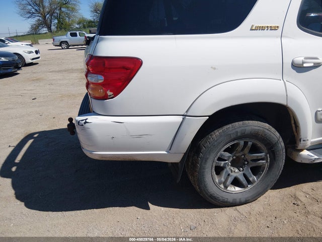 Toyota Sequoia Limited V8