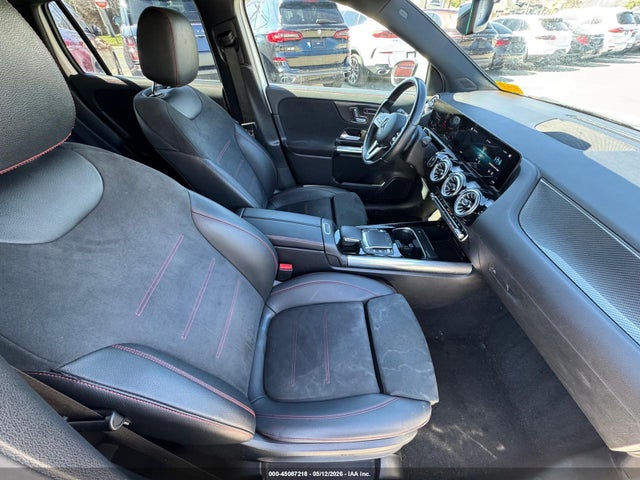 Mercedes-Benz GLA 4matic