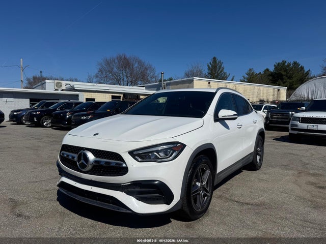 Mercedes-Benz GLA 4matic