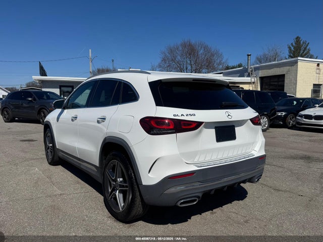 Mercedes-Benz GLA 4matic