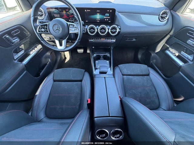 Mercedes-Benz GLA 4matic
