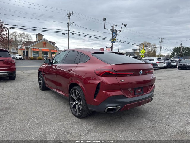 BMW X Series M50i